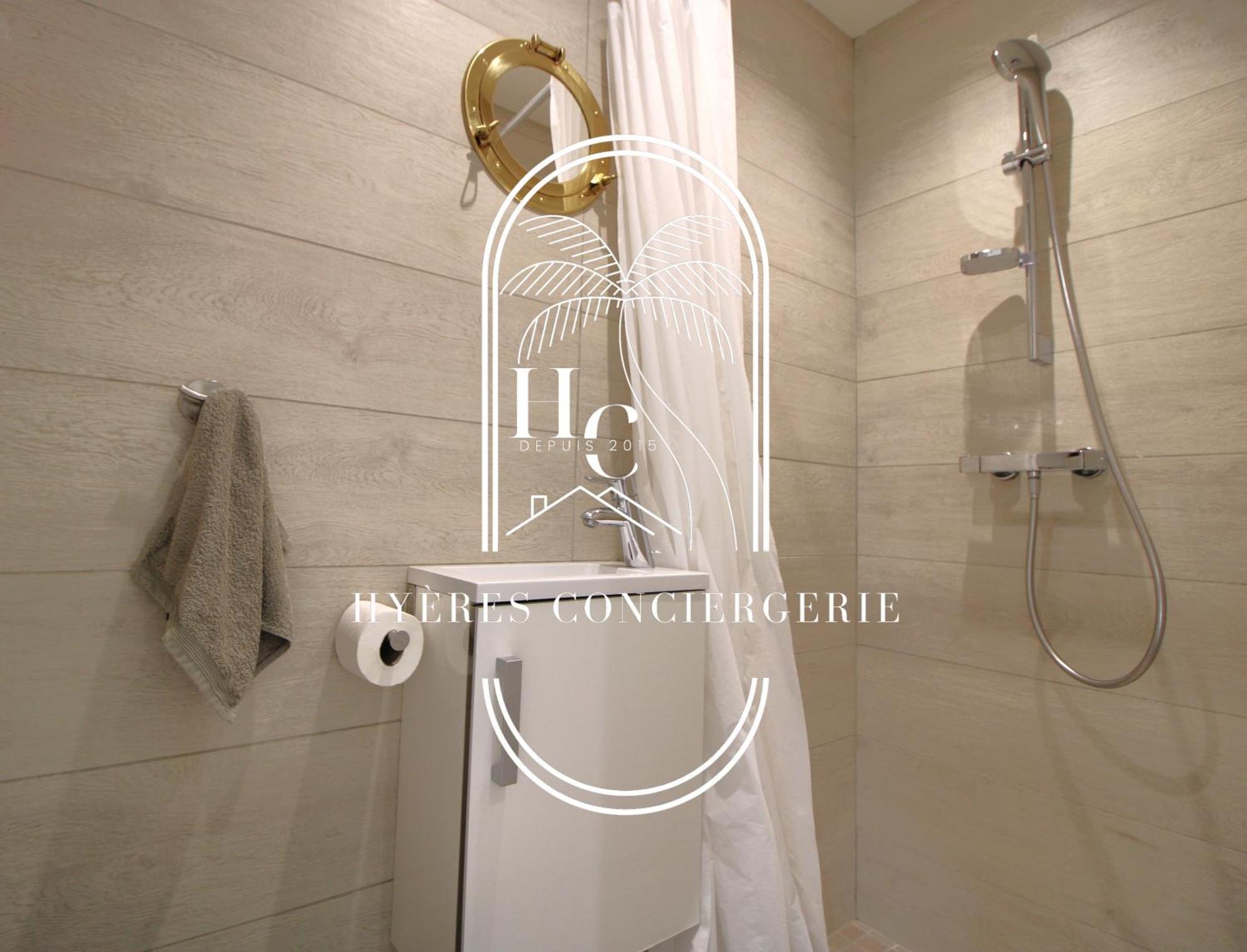 Duplex Au Coeur Du Port D'Hyeres- Plages Parking By Hc Екстериор снимка